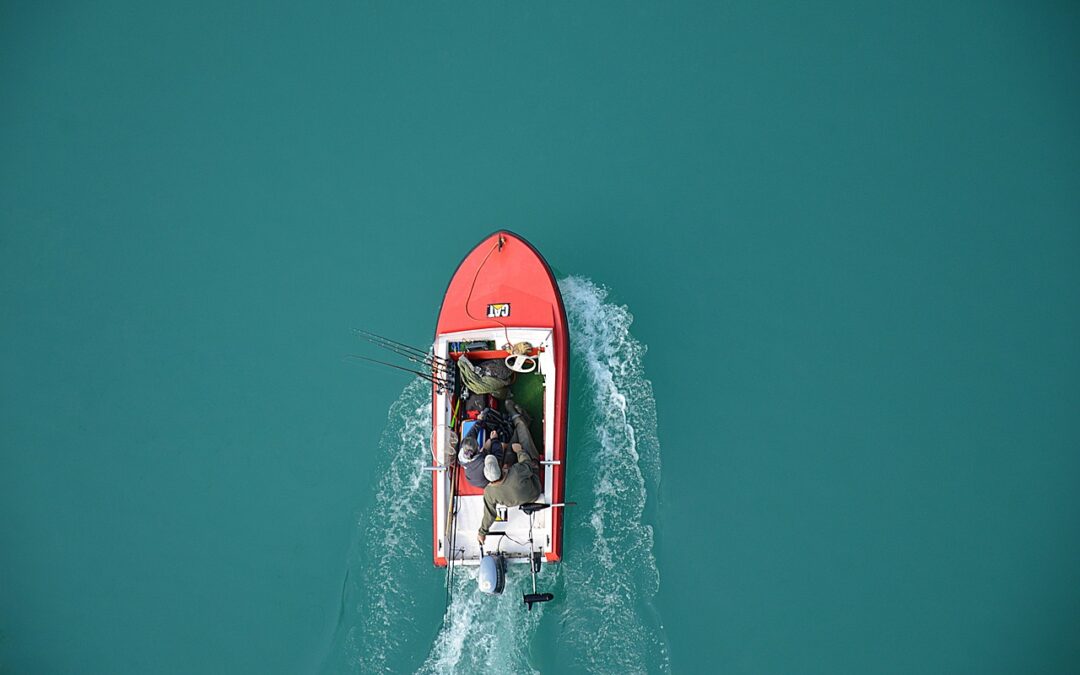 Swimming And Fishing On A Pontoon Boat At Lake Powell…