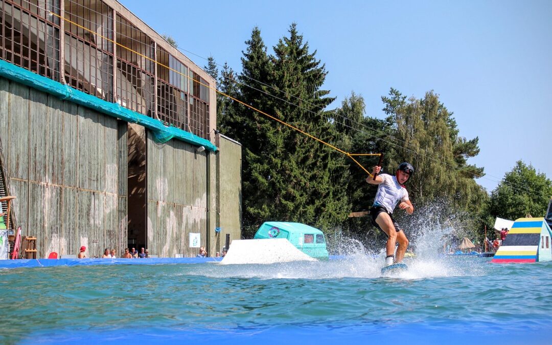 Wakeboarding / Get Ready To Wakeboard At Lake Powell! TL;DR:…