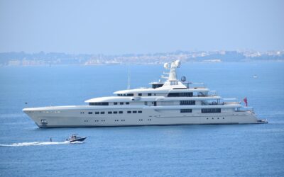 Luxury Boat Hire ~ Lake Powell: Your Personal Paradise Awaits!…