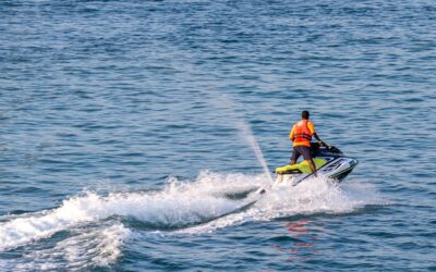 Kawasaki 1500 Jet Ski Rentals | Lake Powell Adventures: Zooming…